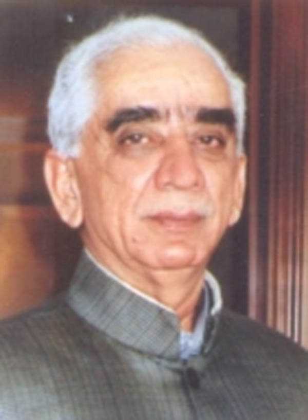 पूर्व रक्षा मंत्री जसवंत सिंह का निधन, पीएम मोदी ने जताया शोक